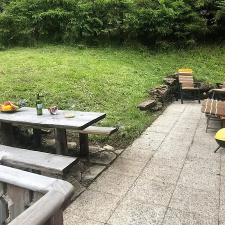 Spacious Comfortable Close To The Lifts For 8 Persons Chalet Châtel