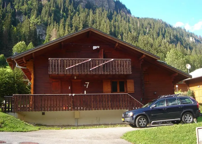 Spacious Comfortable Close To The Lifts For 8 Persons Chalet *